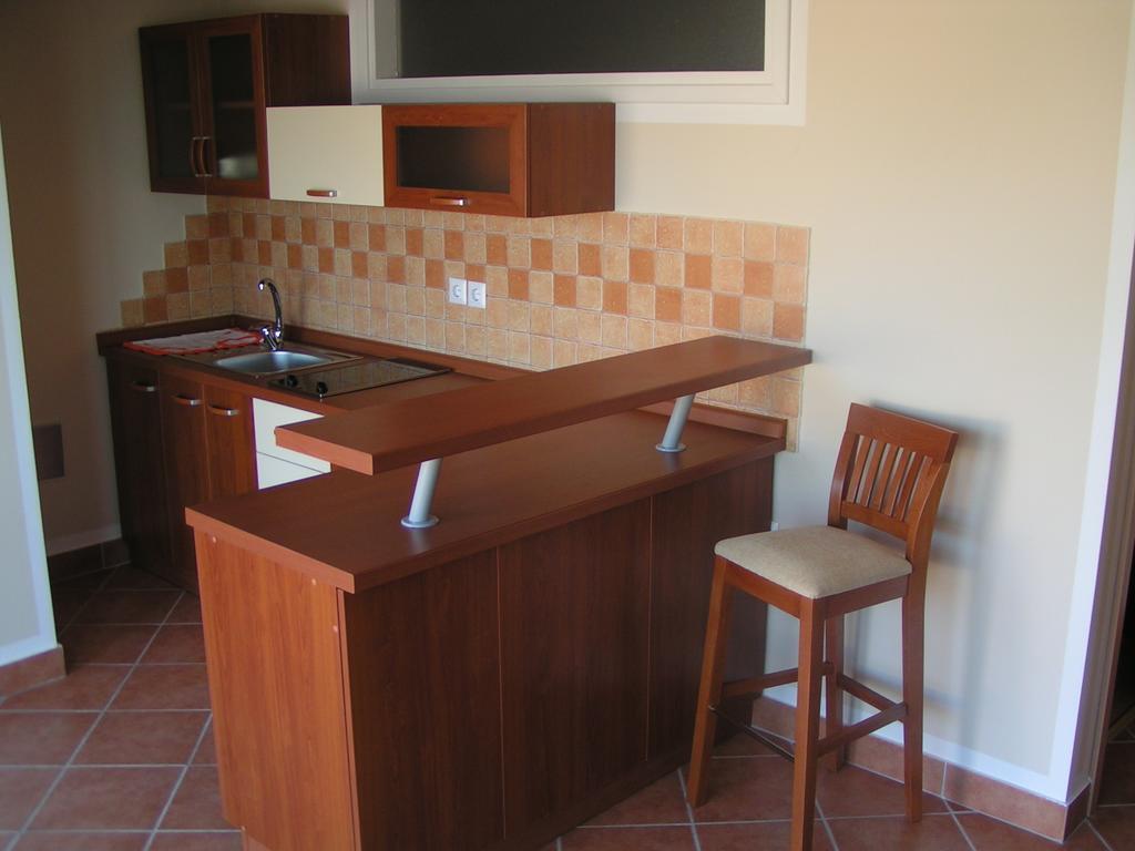Apartments Salvore Crveni Vrh Bilik gambar